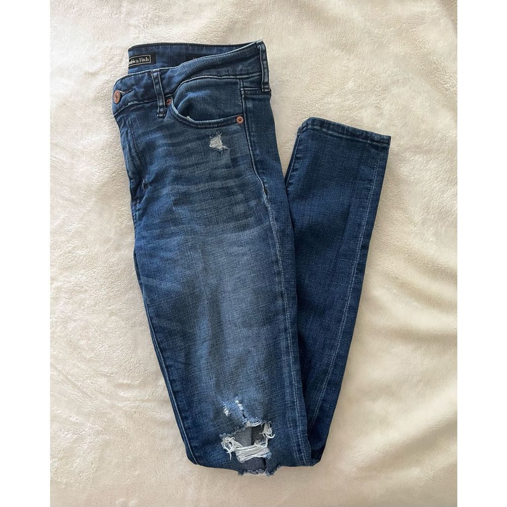 Abercrombie & Fitch Super Skinny Mid Rise Ripped Jeans